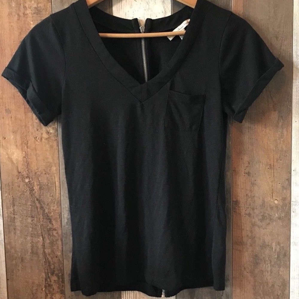 American Rag Women's Black Short Sleeve W/Zipper